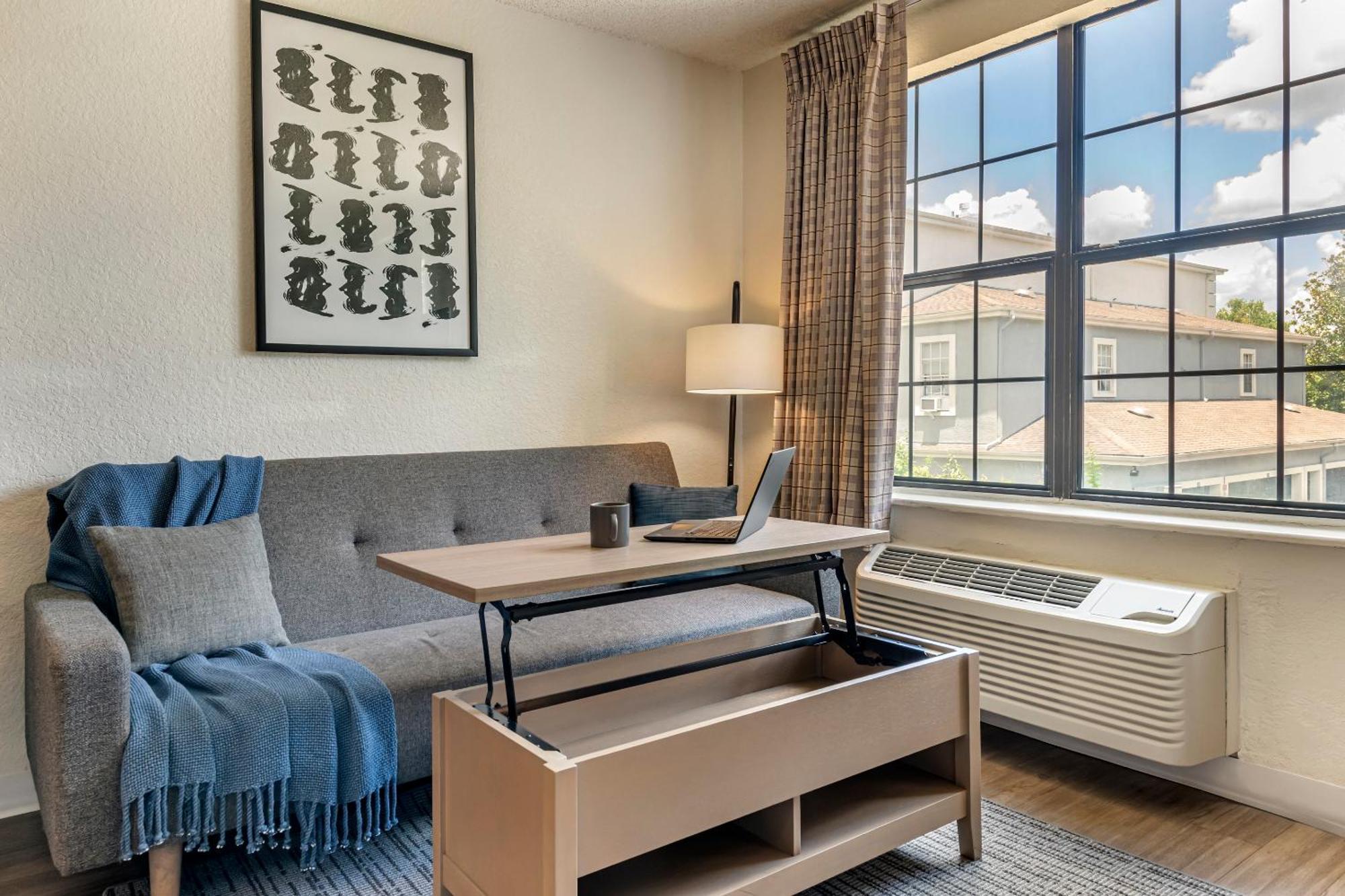 Intown Suites Extended Stay Greensboro Nc - Airport Exterior foto